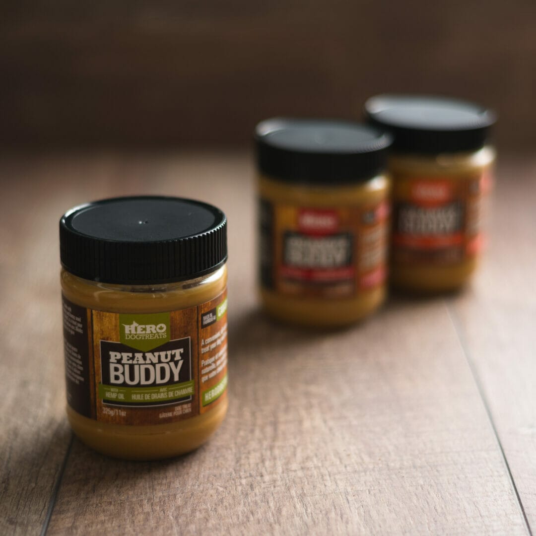 Hero Dog Treats – Beurre d'arachide – huile de graine de chanvre