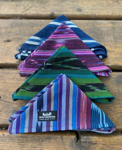 Rocky Mountain Dog – Foulard Guatemalan