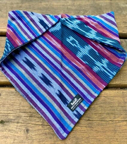 Rocky Mountain Dog – Foulard Guatemalan